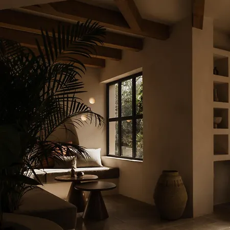 Momi Slow Living 4* Hersonissos (Crete)